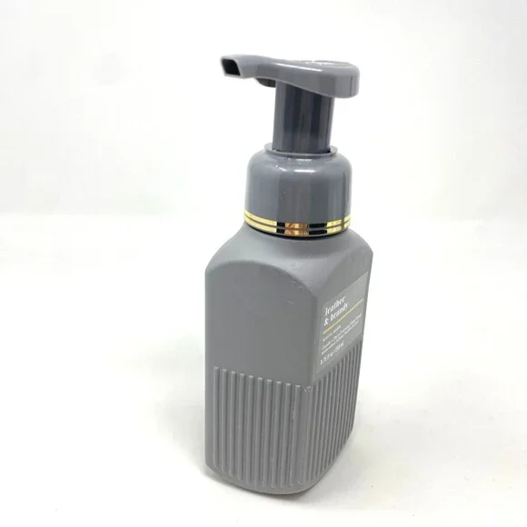 Bath & Body Works Leather & Brandy Gentle & Clean Foaming Hand Soap 2 Pack - Picture 6 of 6